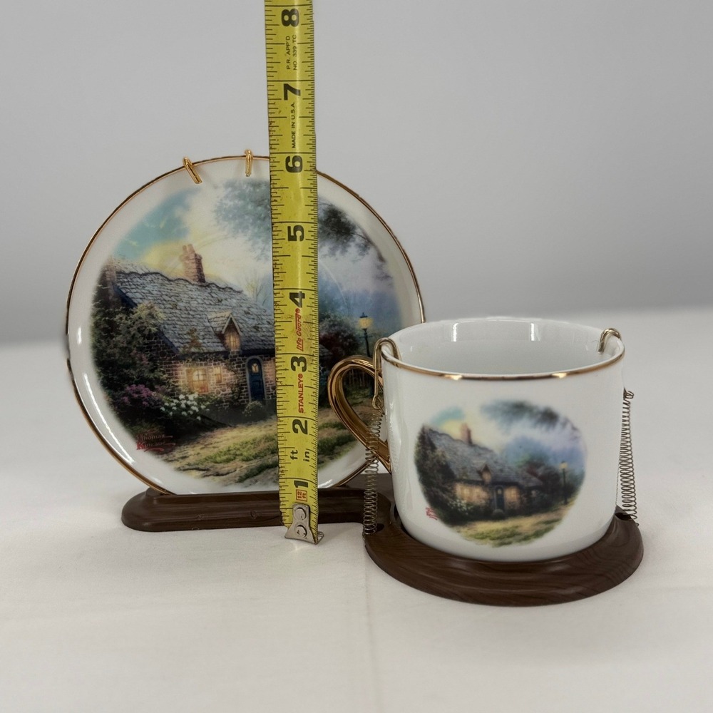 Thomas Kinkade Moonlight Cottage Teleflora Miniature Tea Cup Saucer Set Display - Picture 11 of 13